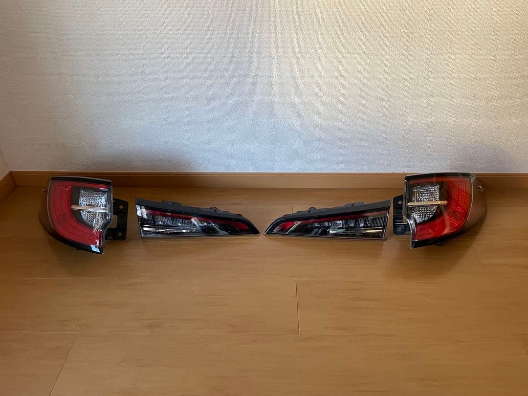 【ともたんたん】カローラツーリング　テールランプセット