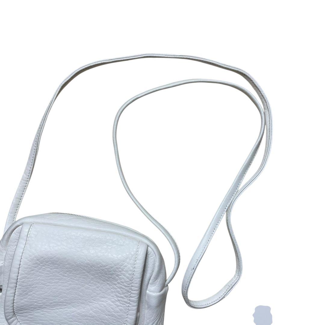 【Aeta ディアレザー ショルダーポーチ 白】新品未使用タグ付 / 鹿革