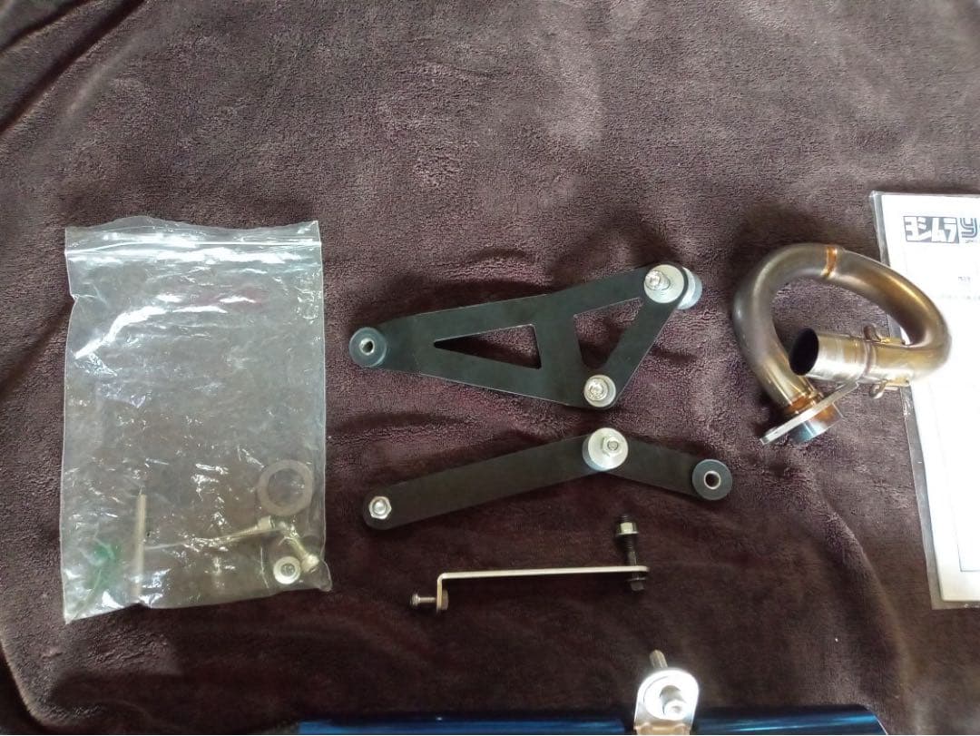 シグナスX4型 ヨシムラマフラー(ブルーチタンサイレンサー)