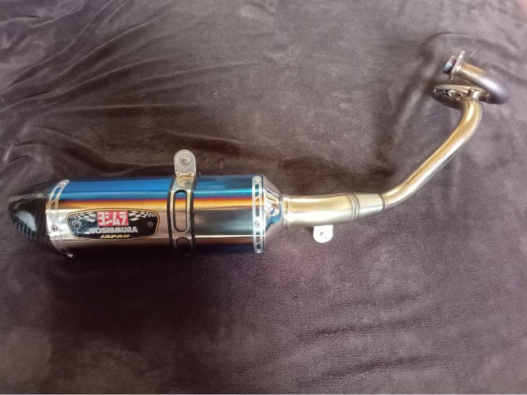 シグナスX4型 ヨシムラマフラー(ブルーチタンサイレンサー)