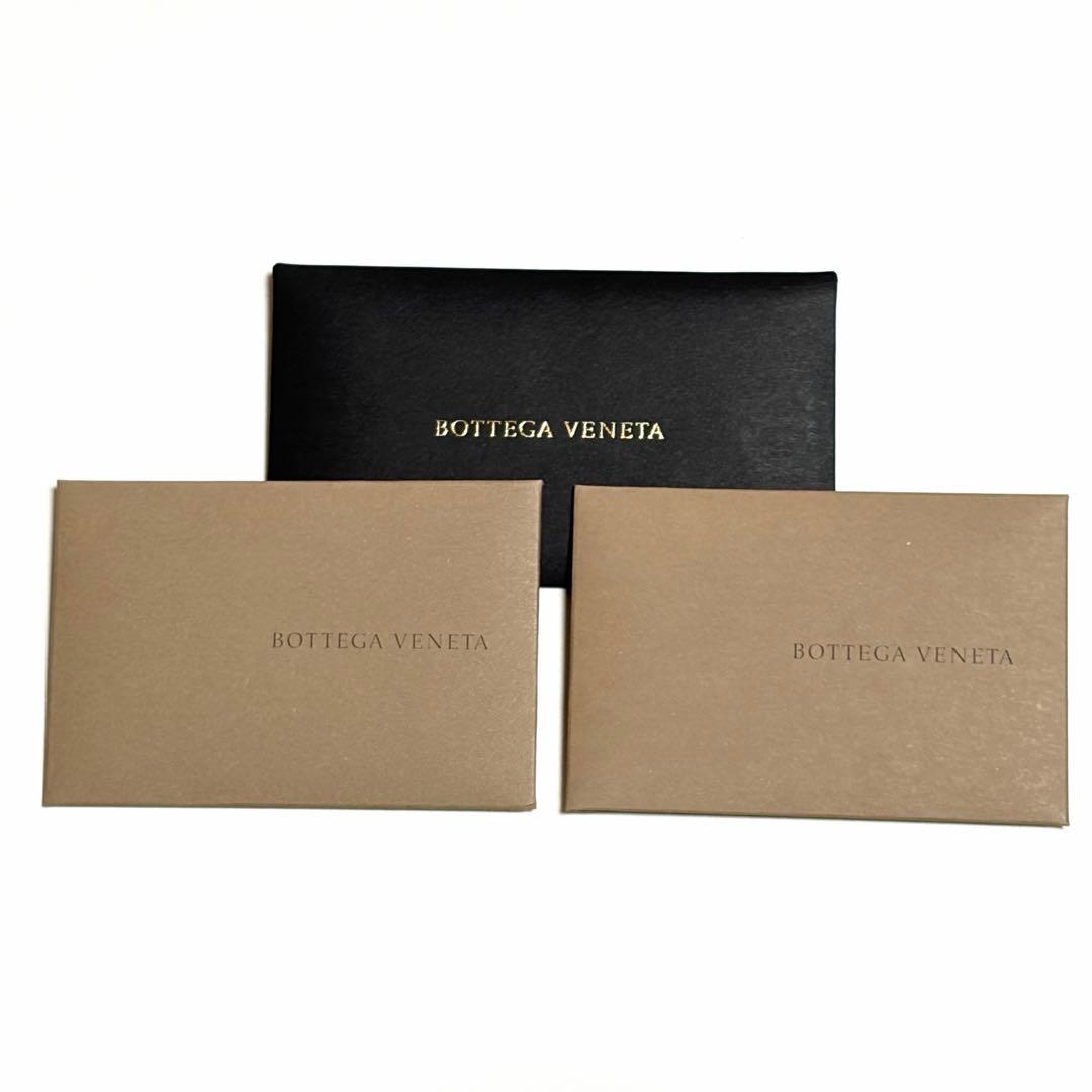 BOTTEGA VENETA 長財布 イントレチャート バタフライ 美品 未使用