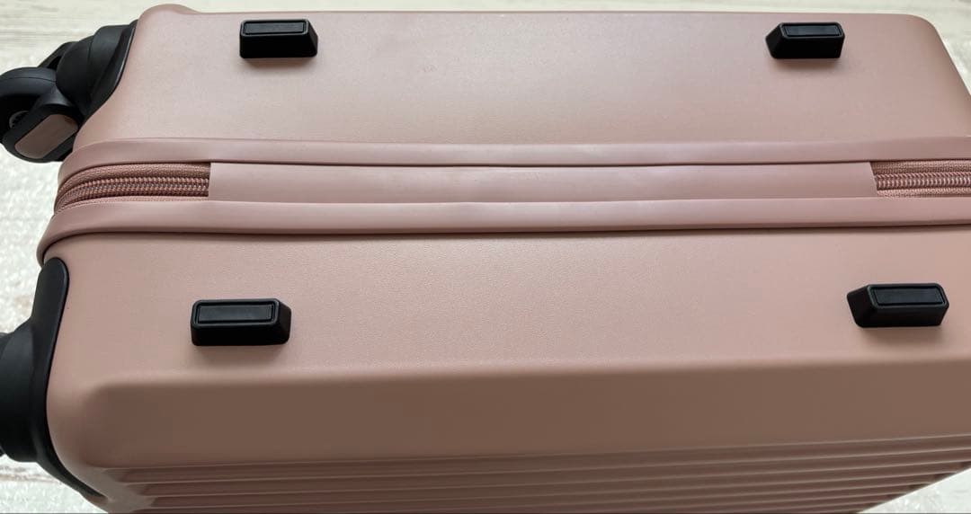 キャリーバッグ　フリクエンター