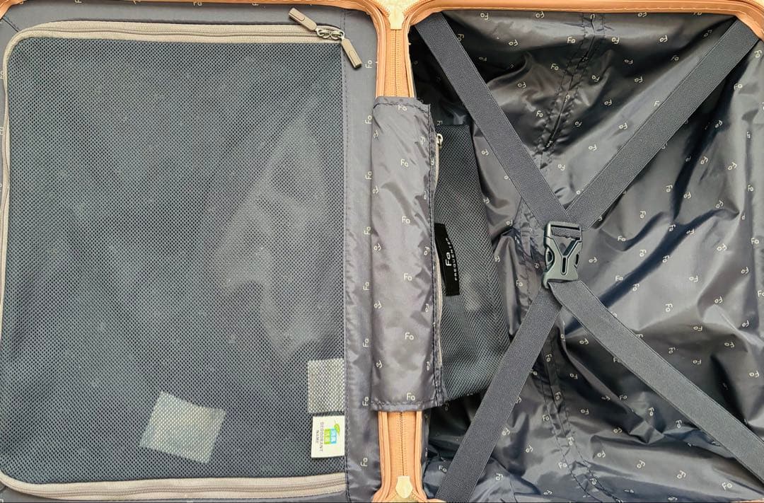 キャリーバッグ　フリクエンター