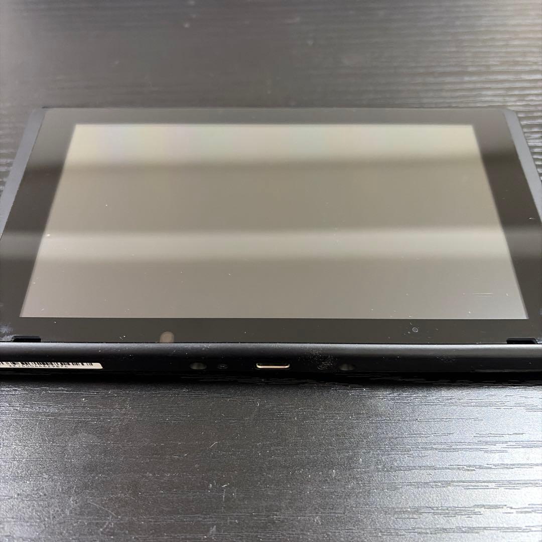 Nintendo Switch 本体（ケース、SDカード付）