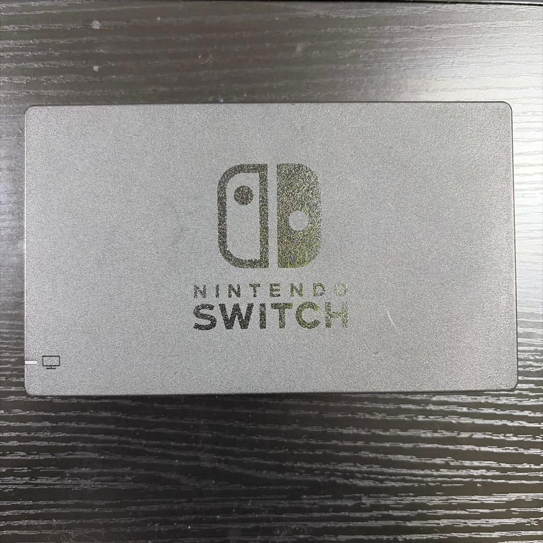 Nintendo Switch 本体（ケース、SDカード付）