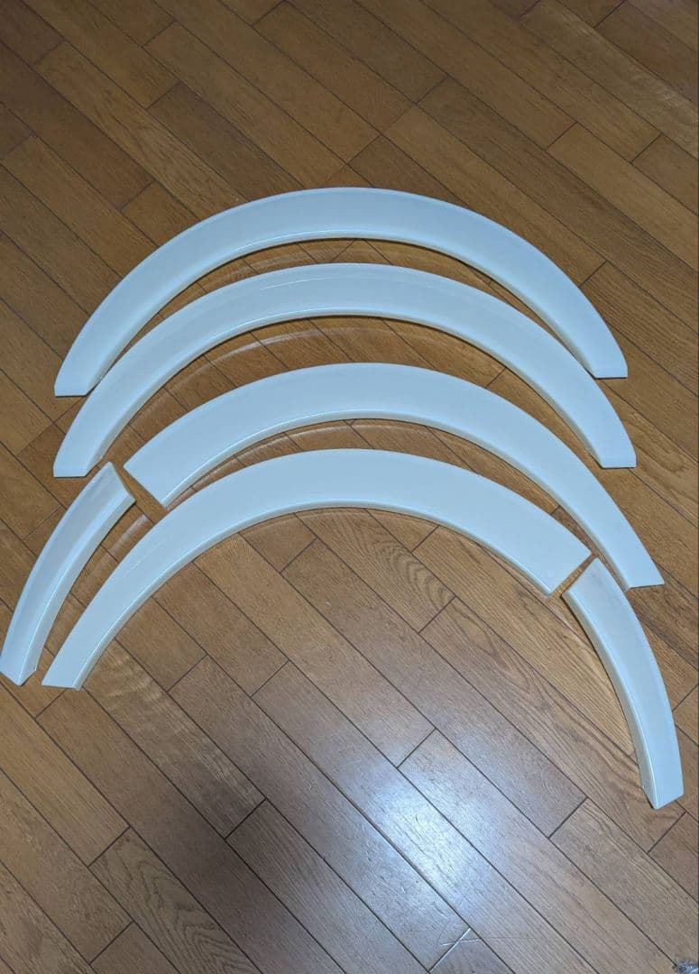 ハイエース オーバーフェンダー25ミリ幅　ティスファクトリー未塗装　未使用