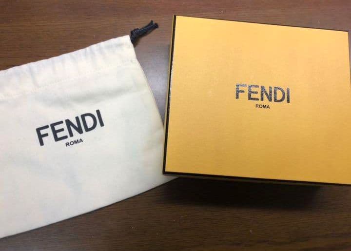 FENDI フェンディ バイザウェイ バイカラー 二つ折り財布