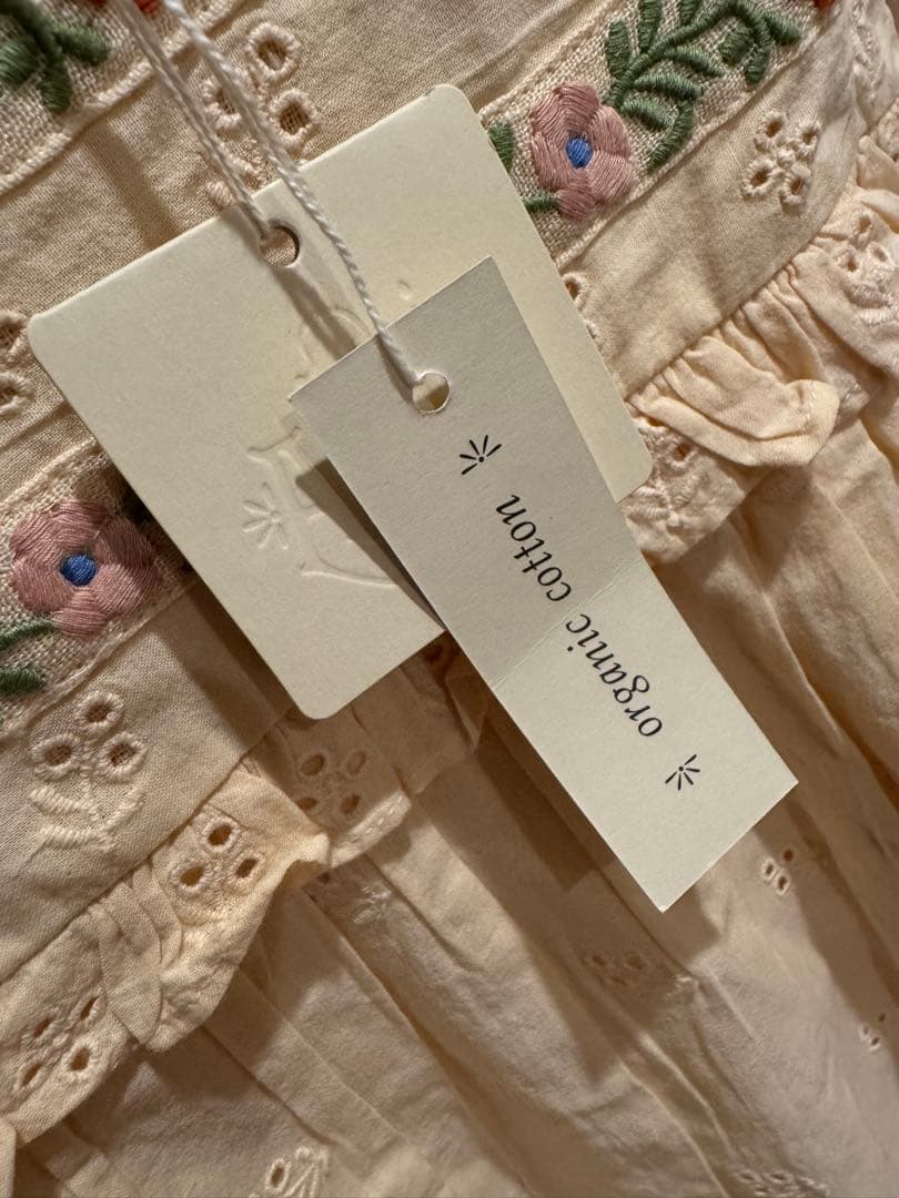 apolina 刺繍入りワンピース 5-7y 25ss