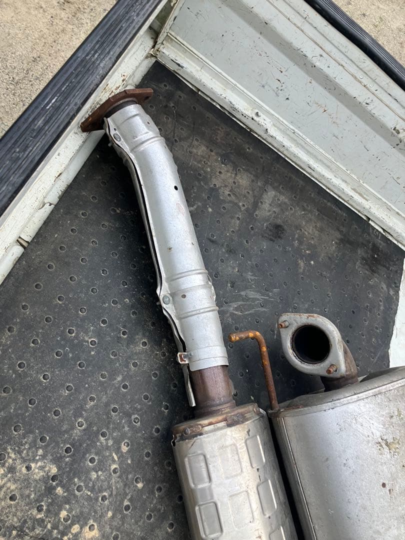 NISSAN(ニッサン) ECR33 スカイライン 純正マフラー