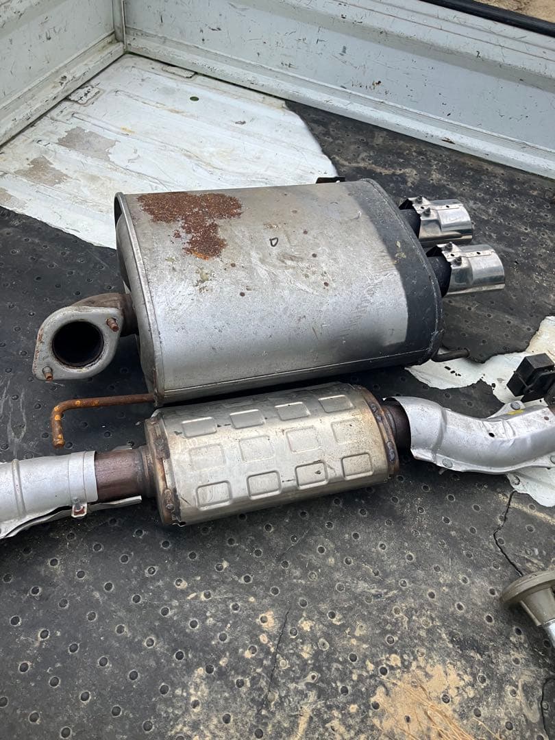 NISSAN(ニッサン) ECR33 スカイライン 純正マフラー