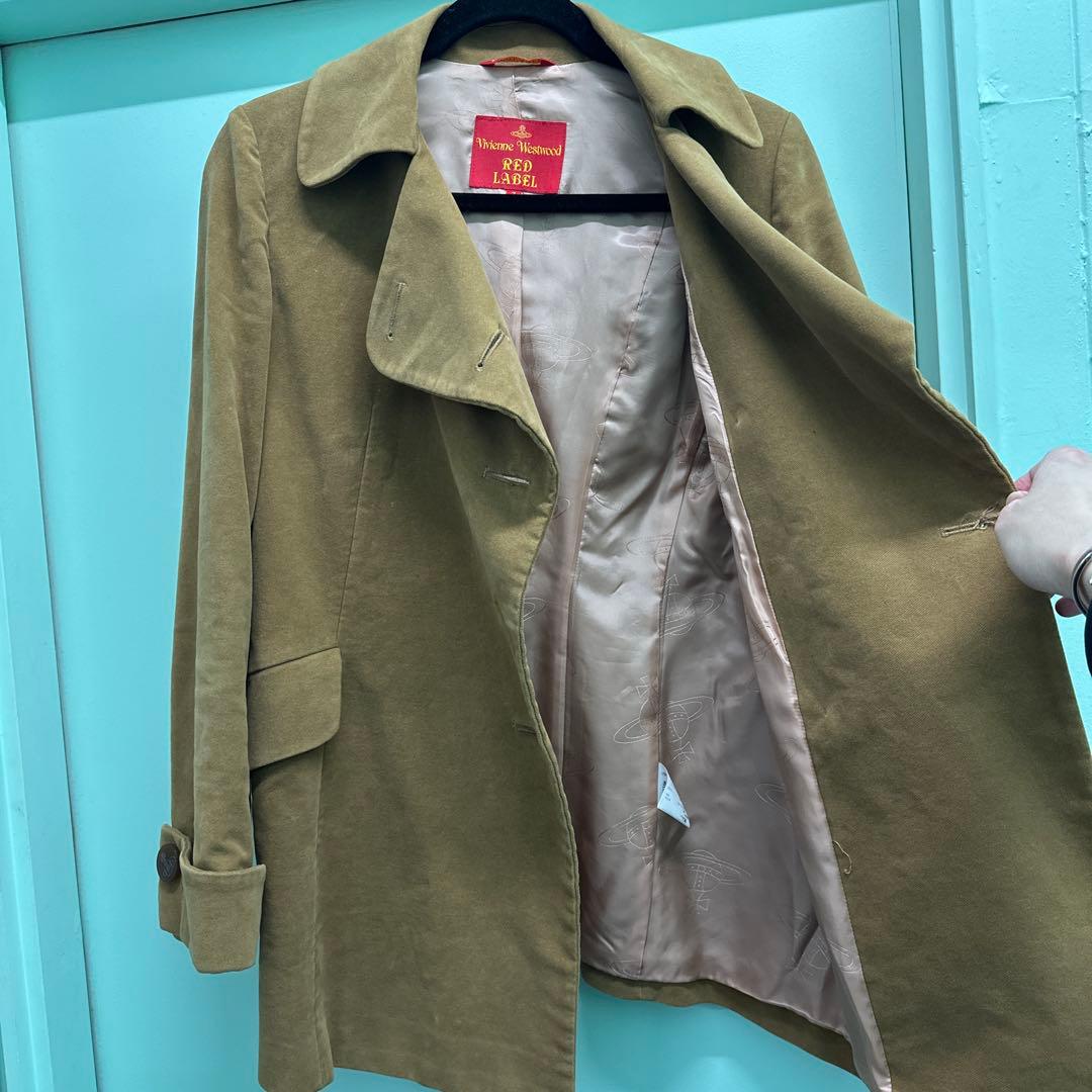 ヴィヴィアンウエストウッド　レディース　チェスターコート　キャメル