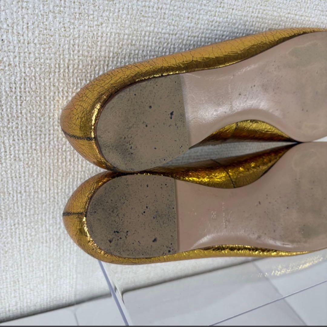 PIPPICHIC ピッピシック　38 パンプス　スクエアトゥ　金