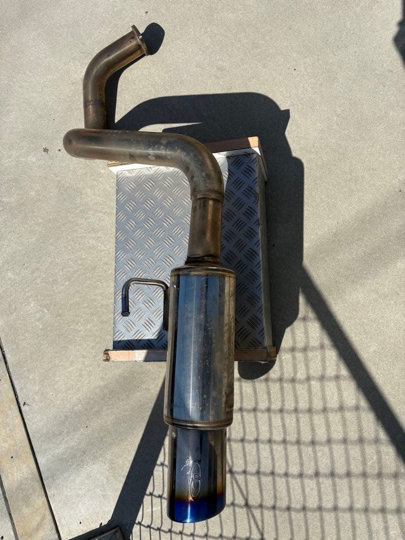 ガナドール ２本出しマフラー　4WD/SUV P.B.Sランドクルーザープラド