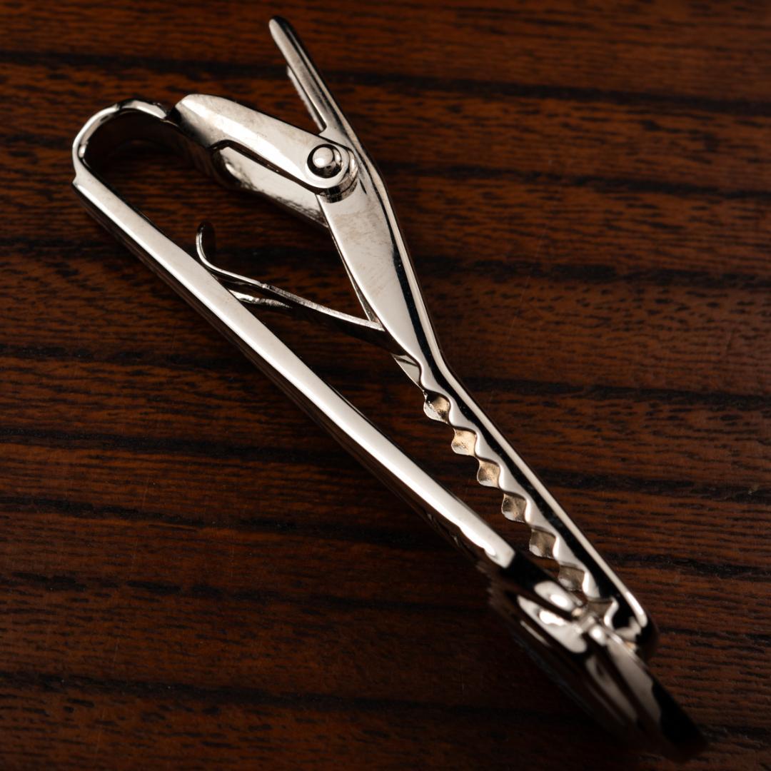 【英国王室御用達】 バーバリー 騎兵デザイン Burberry ネクタイピン