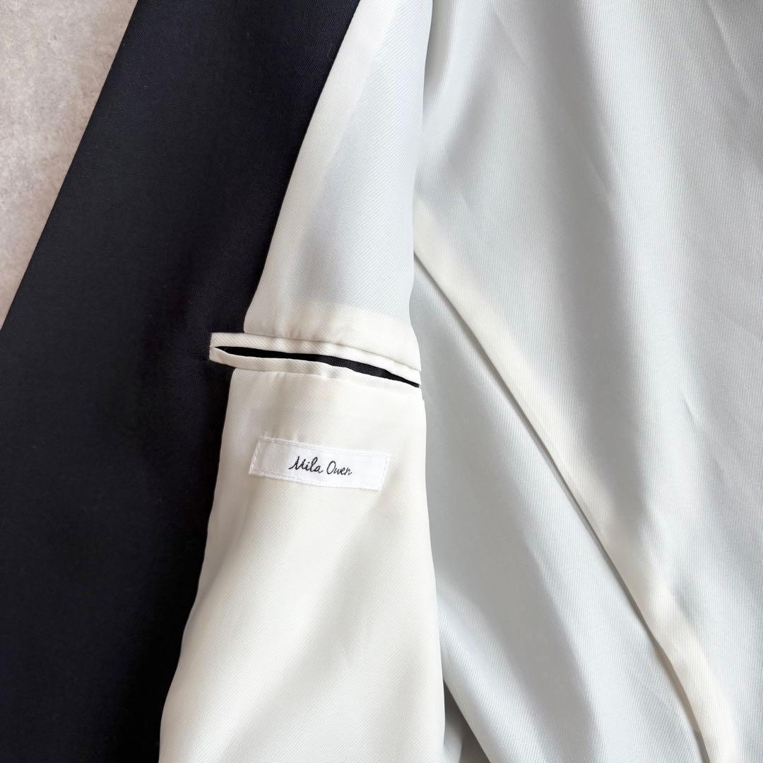 近年2024✨ミラオーウェン 金釦ダブルブレストコンパクトジャケット ネイビー