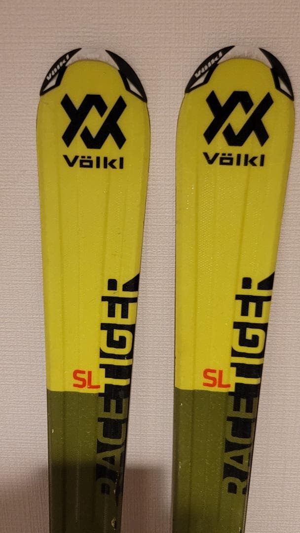 フォルクル RACETIGER SL ジュニア 140 スキー板・ストックセット