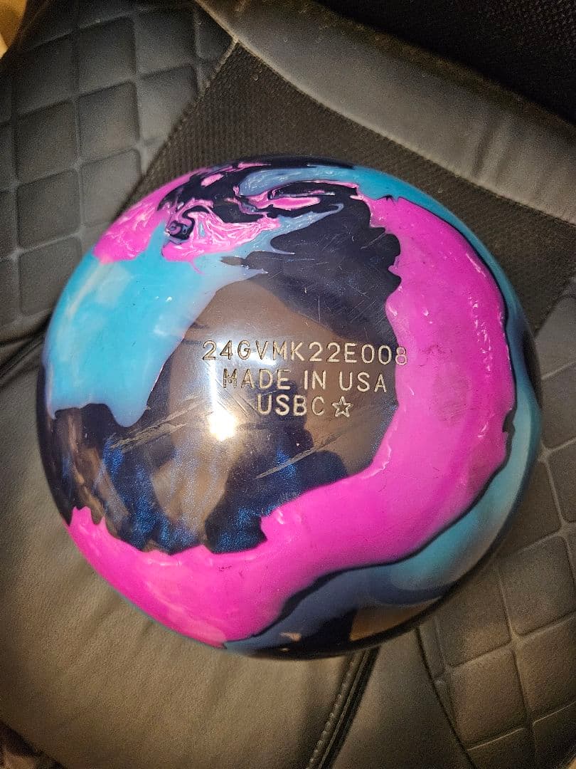 【900GLOBAL】 Rev MatriX 15ポンドボウリングボール