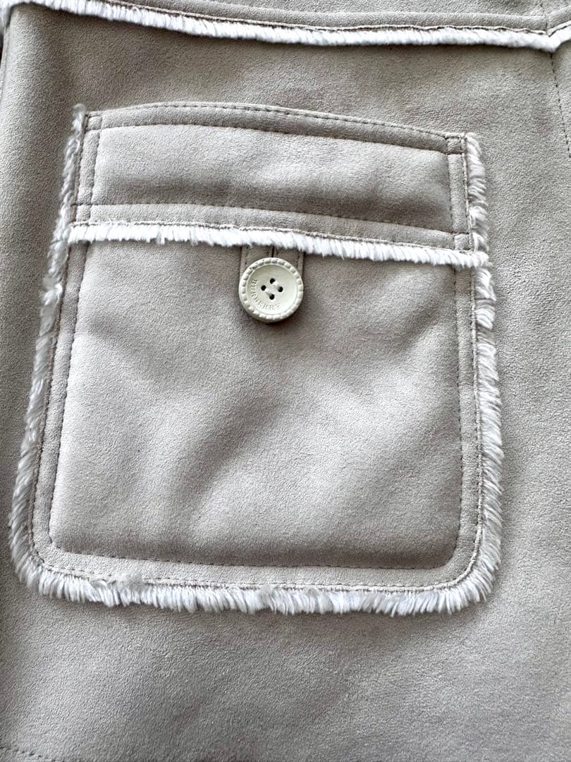 〈バーバリー〉フード付きムートンコート 160 ホワイト