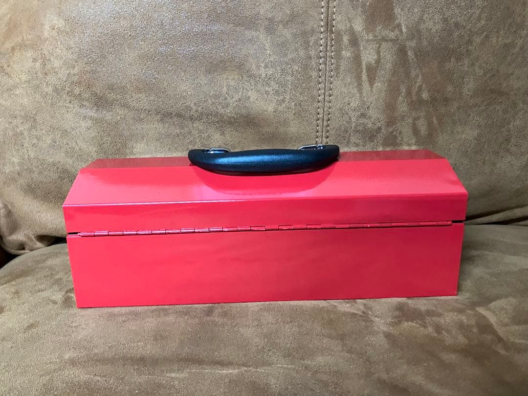 supreme l toolbox 工具箱