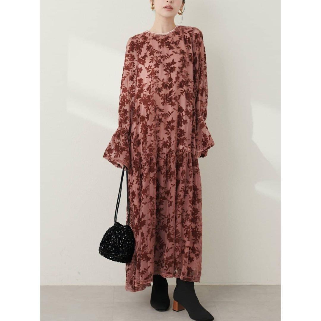 【新品タグ付】ナチュラルクチュール　シアーベロア花柄切替ワンピース　レッド　F