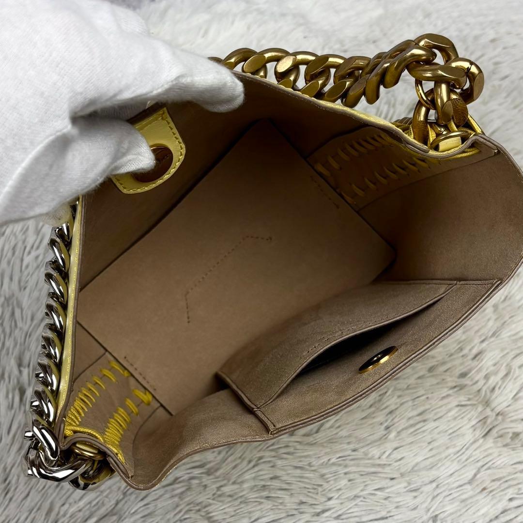 美品 ステラマッカートニー レザー ショルダーバッグ チェーン マグネット 黄