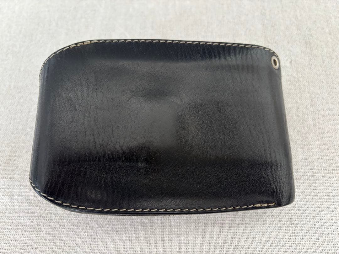 REDMOON ブラックレザー 二つ折り財布