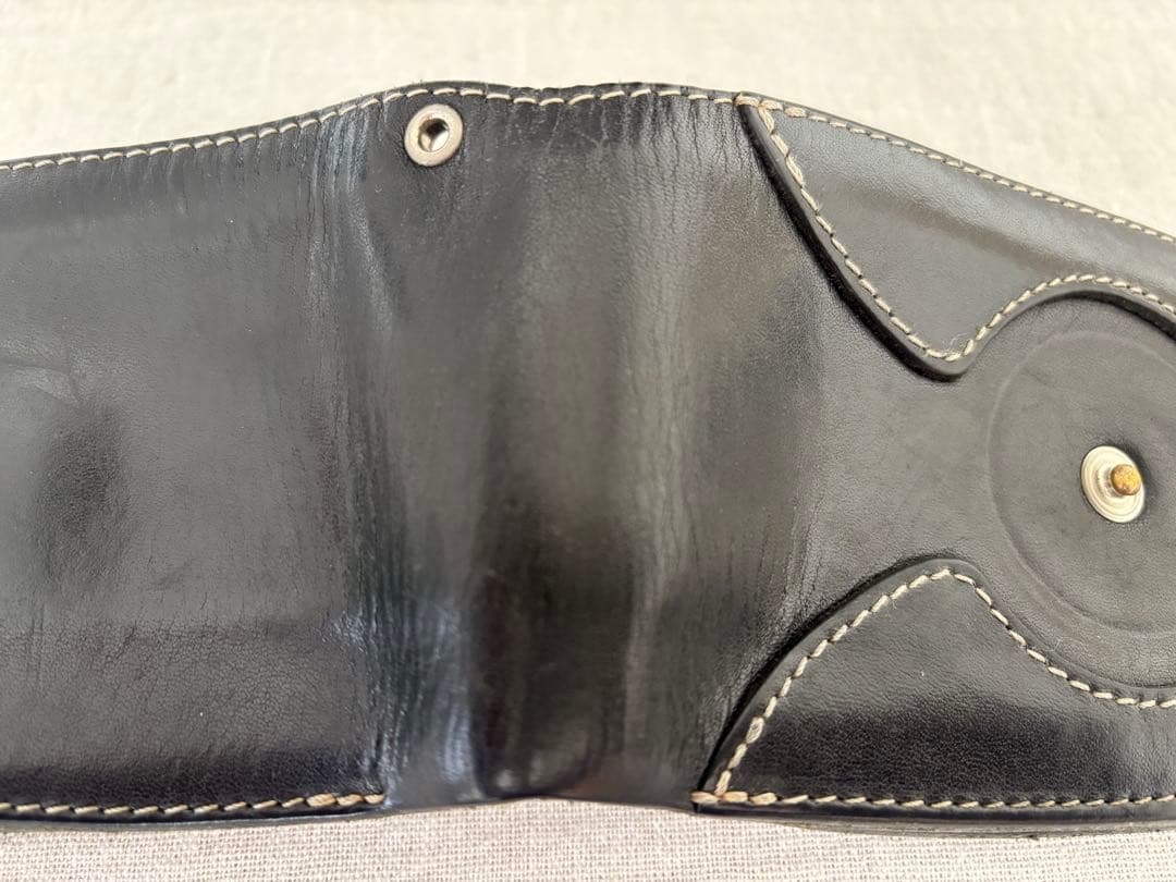 REDMOON ブラックレザー 二つ折り財布