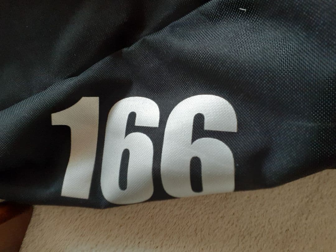 Burton スノーボード Salomonバインディング付き　カバー付