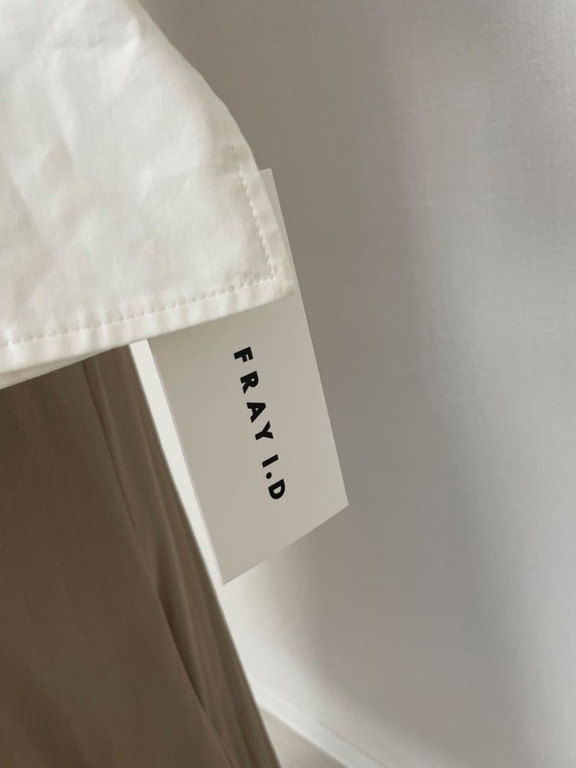 ★タグ付新品★フレイアイディー　シャツカラーマーメイドワンピース