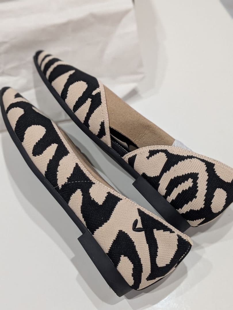 【試し履きのみ✨】箱ありVIVAIA ポインテッドトゥ フラットシューズ