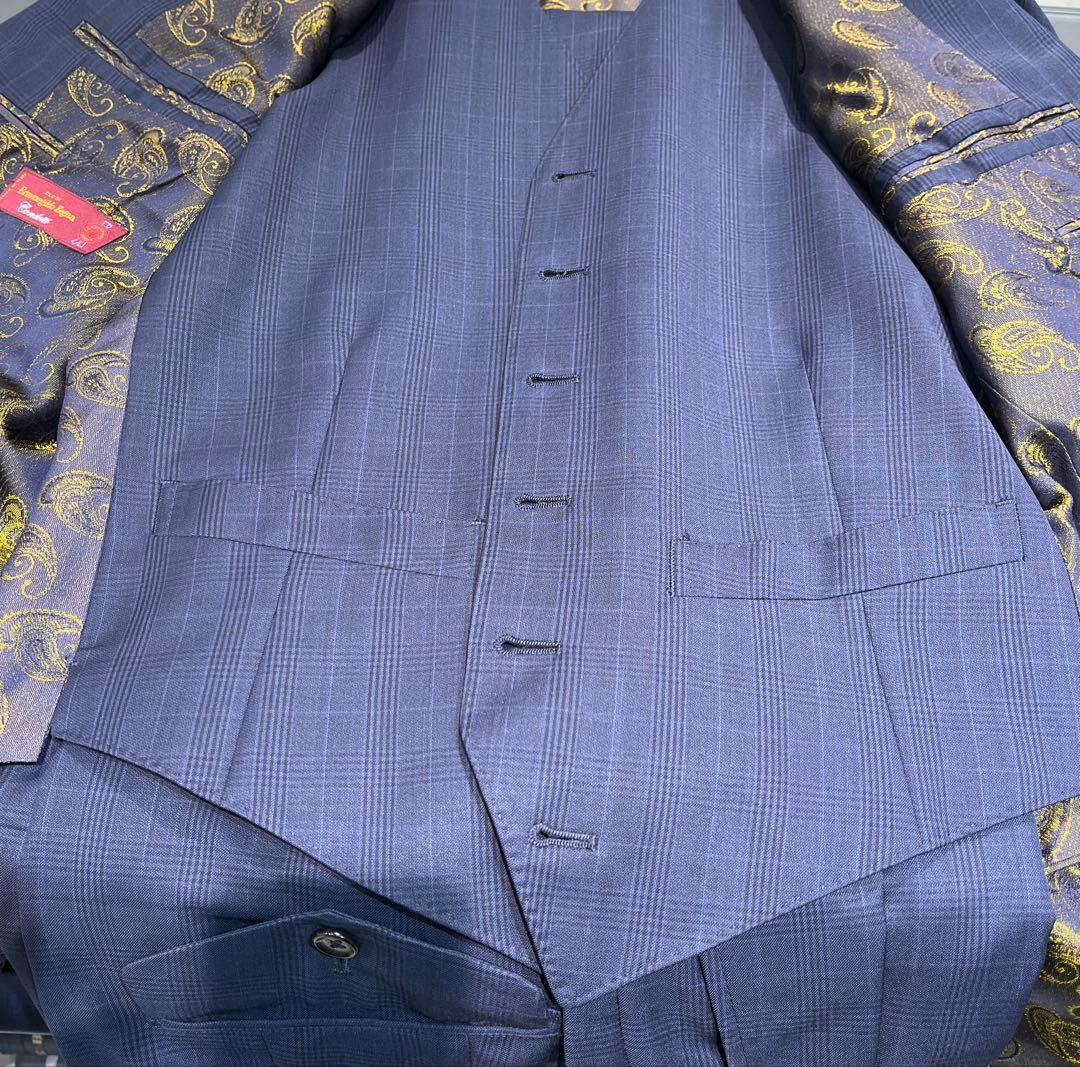 イタリア製エルメネジルドゼニア ネイビー チェック柄 三揃いスーツ