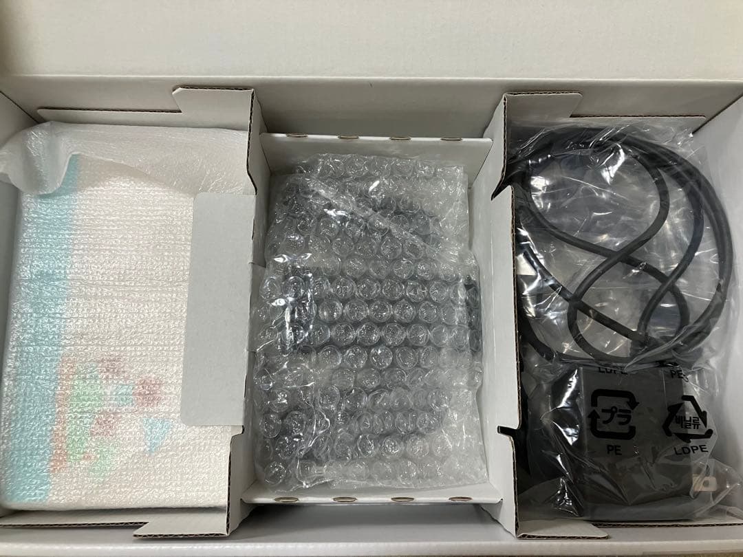 Nintendo Switch あつまれどうぶつの森デザイン、プロコントローラー