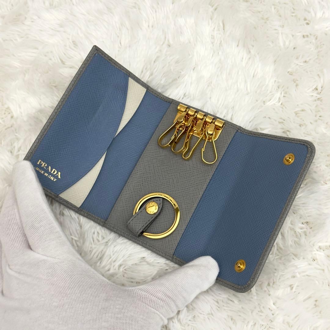 新型⭐️現行 RFID内蔵 PRADA プラダ サフィアーノ レザー キーケース