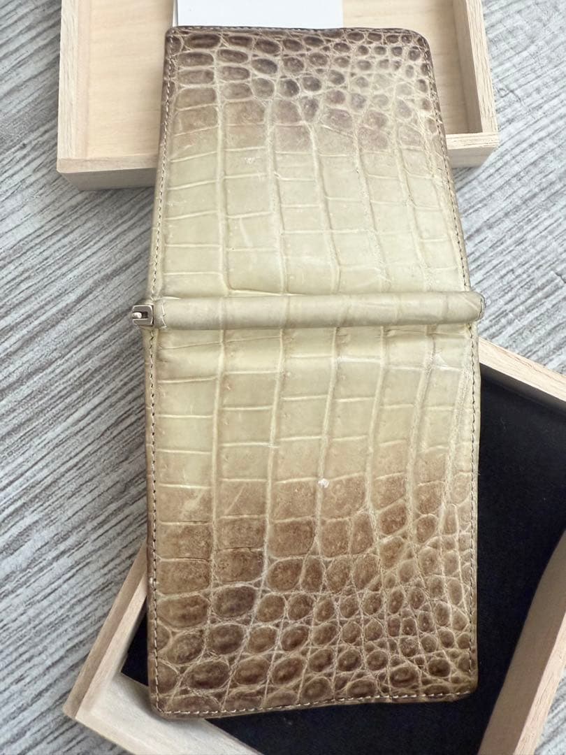 入手困難 日本製 ヒマラヤクロコダイル 一枚革 財布 マネークリップ 無双