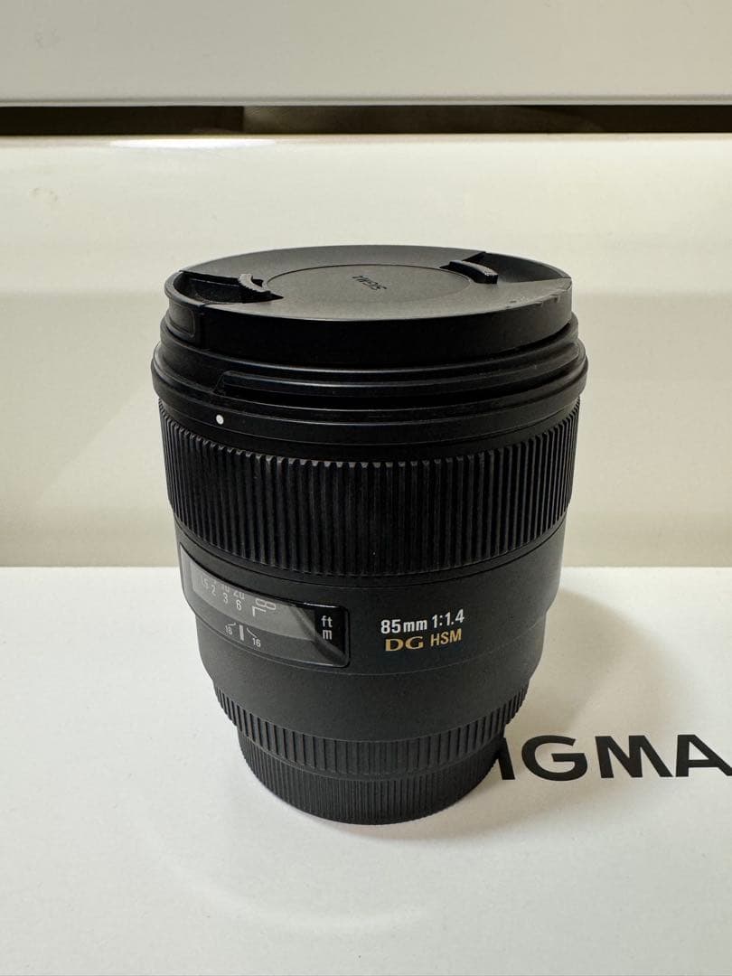 SIGMA 85mm f/1.4 EX DG HSM レンズ EFマウント