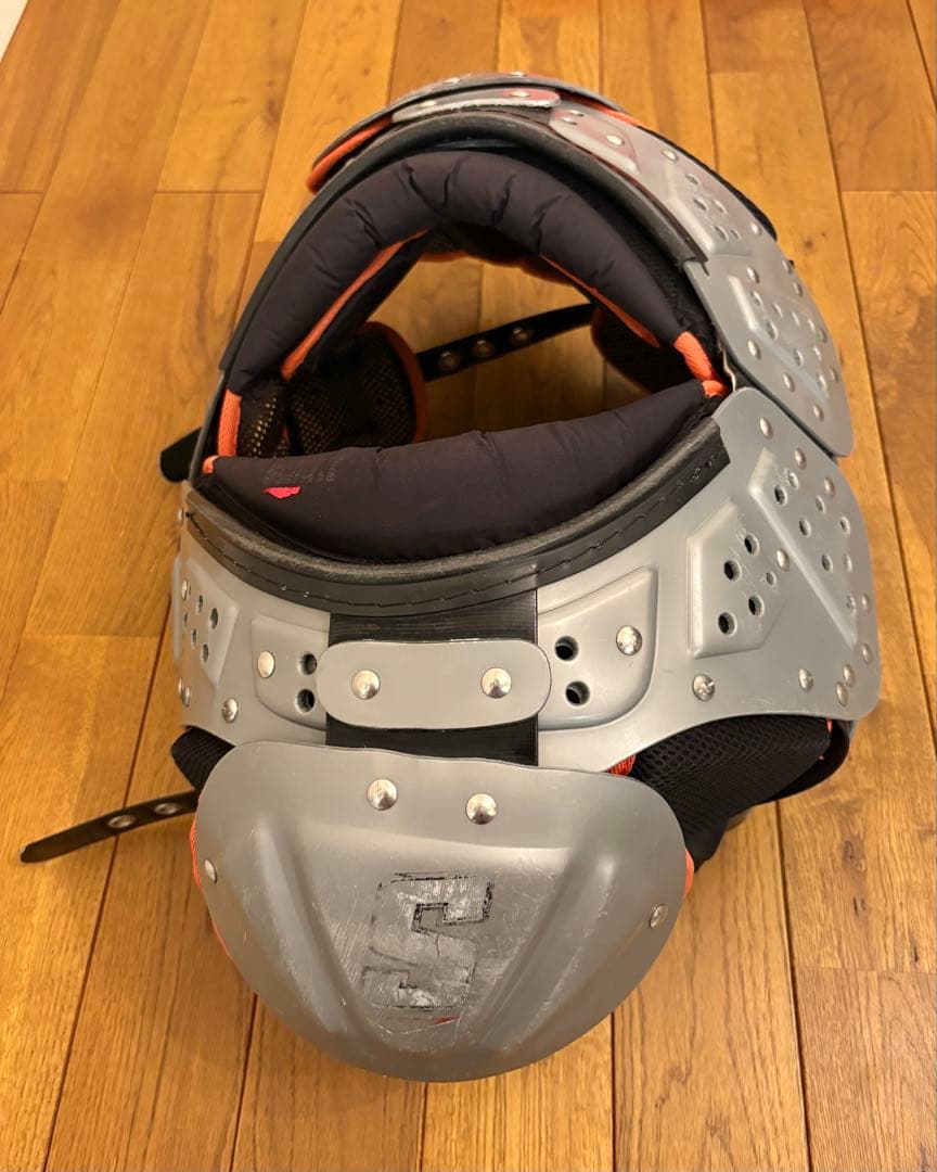 ショルダーパッド アメフト　schutt