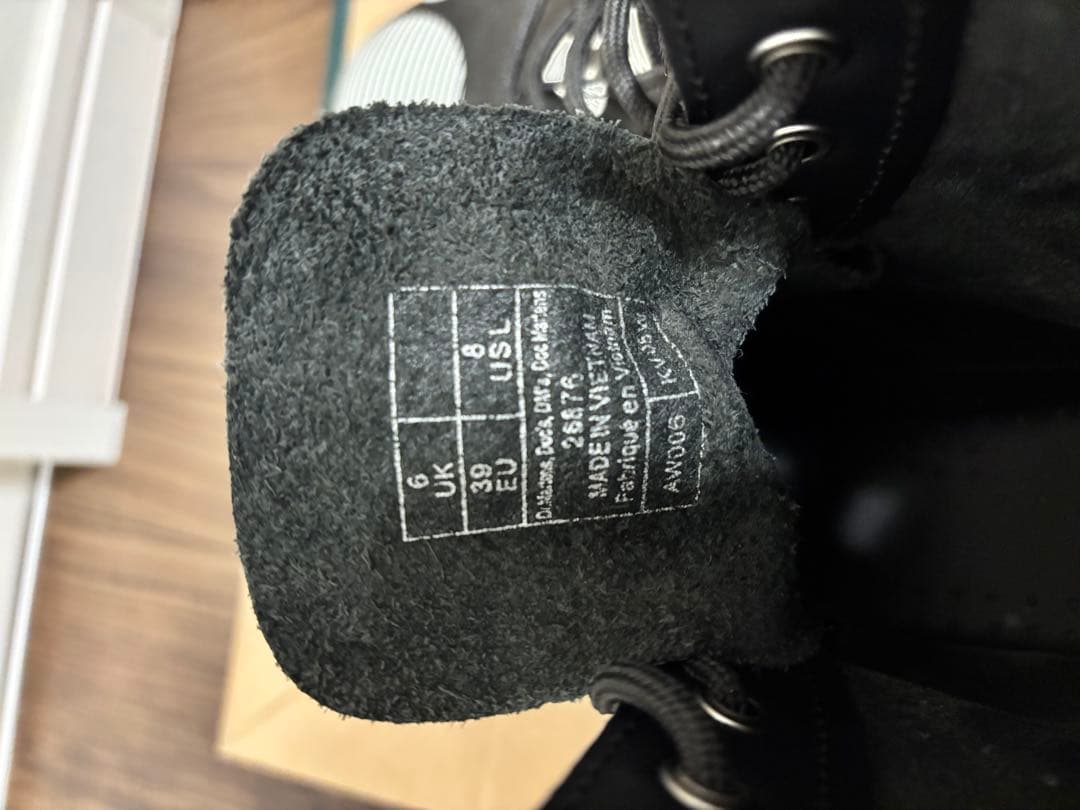 ドクターマーチン　水玉