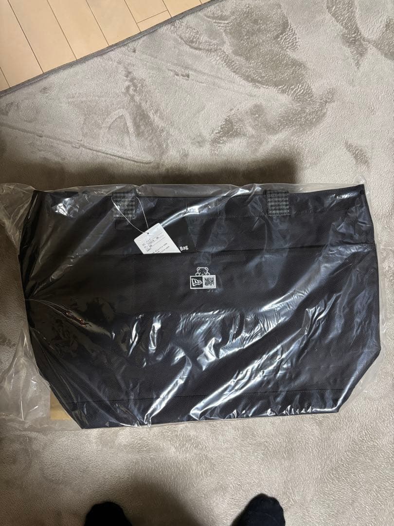 familiar NEWERA コラボ　黒 トートバッグ