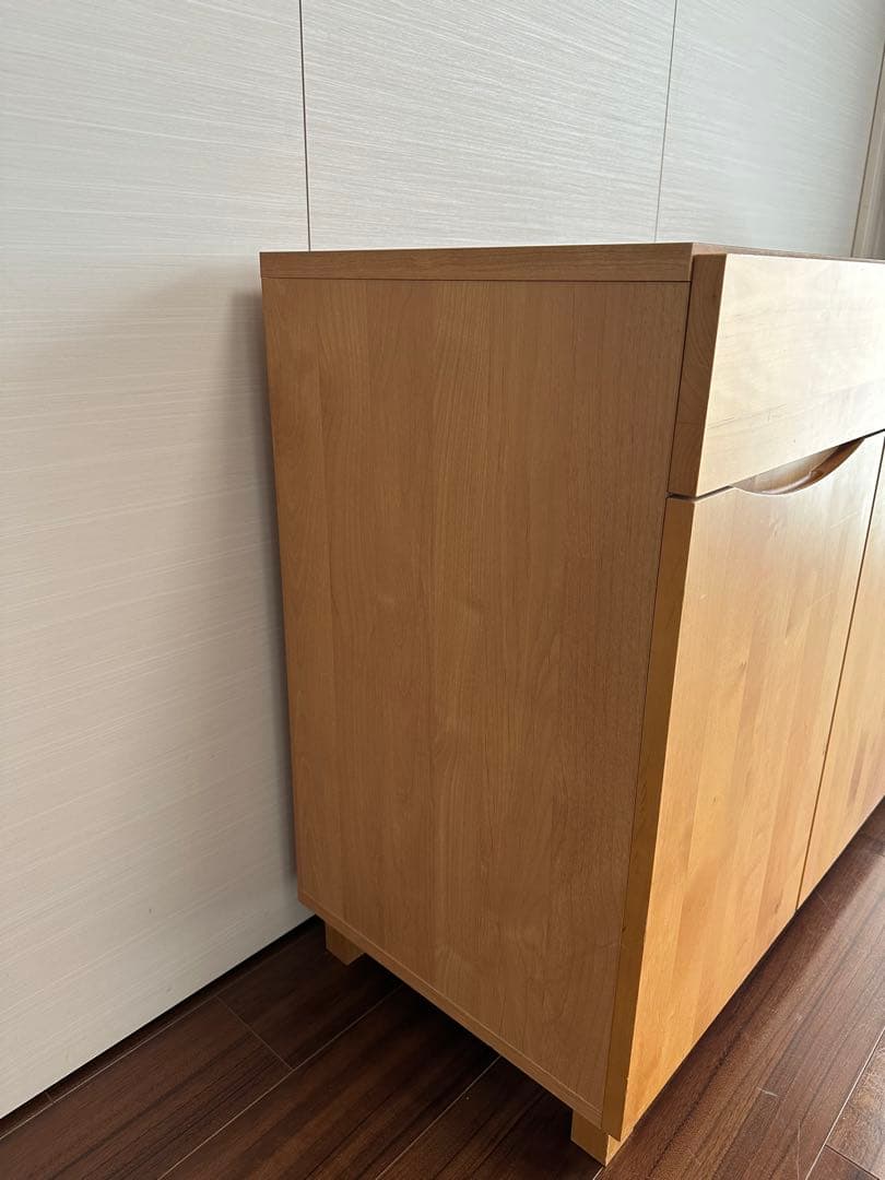 めもる⭐️北欧 木製リビングボード⭐️