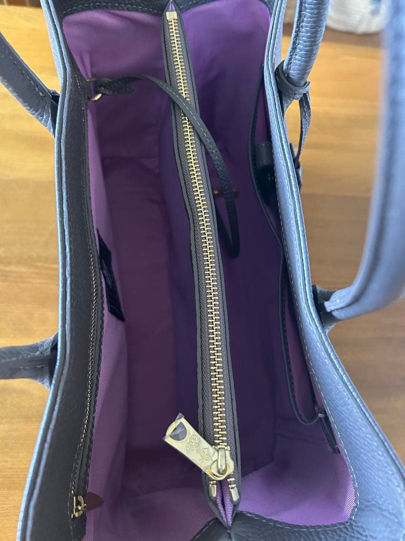 新品未使用　ADMJ グレー レザー トートバッグ　グレー