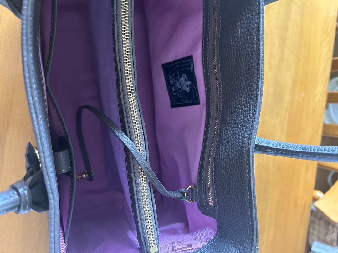 新品未使用　ADMJ グレー レザー トートバッグ　グレー