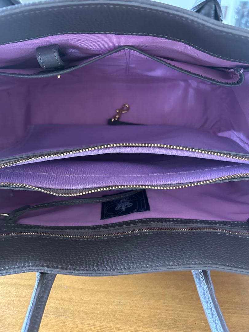 新品未使用　ADMJ グレー レザー トートバッグ　グレー