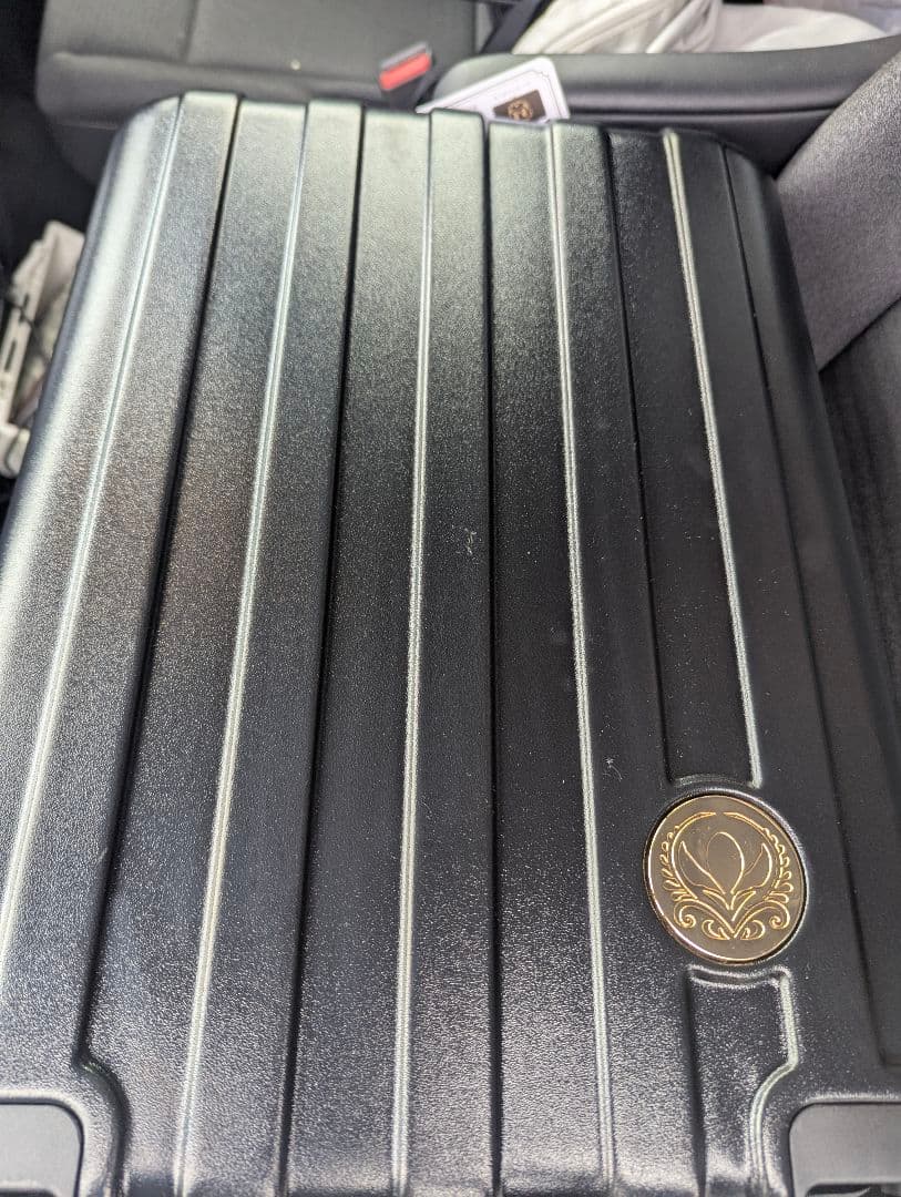 し*な様 しまむら　ちはるさんコラボ　キャリーケース他5点セット　アナ雪　ハッピ