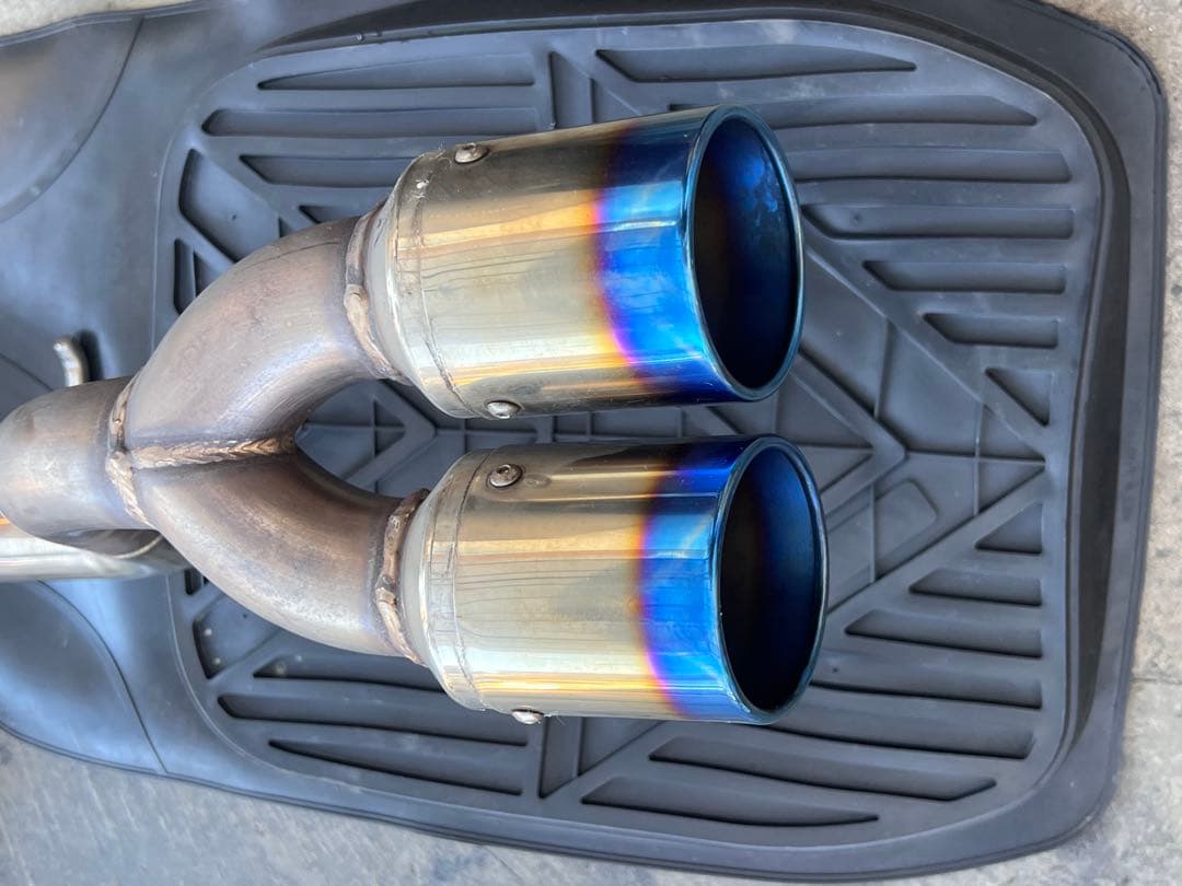 DA17 ロッソモデロマフラー　チタンカラー