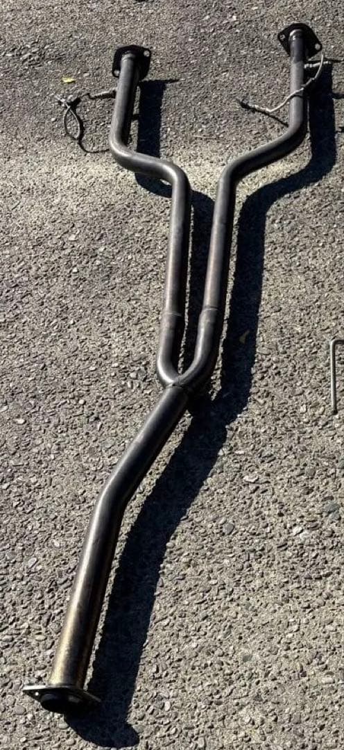 クラウン 中間マフラーのみ