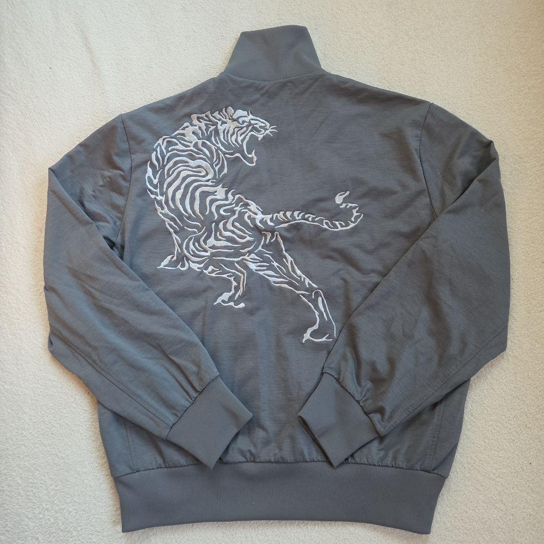 オニツカタイガー　トラックジャージ