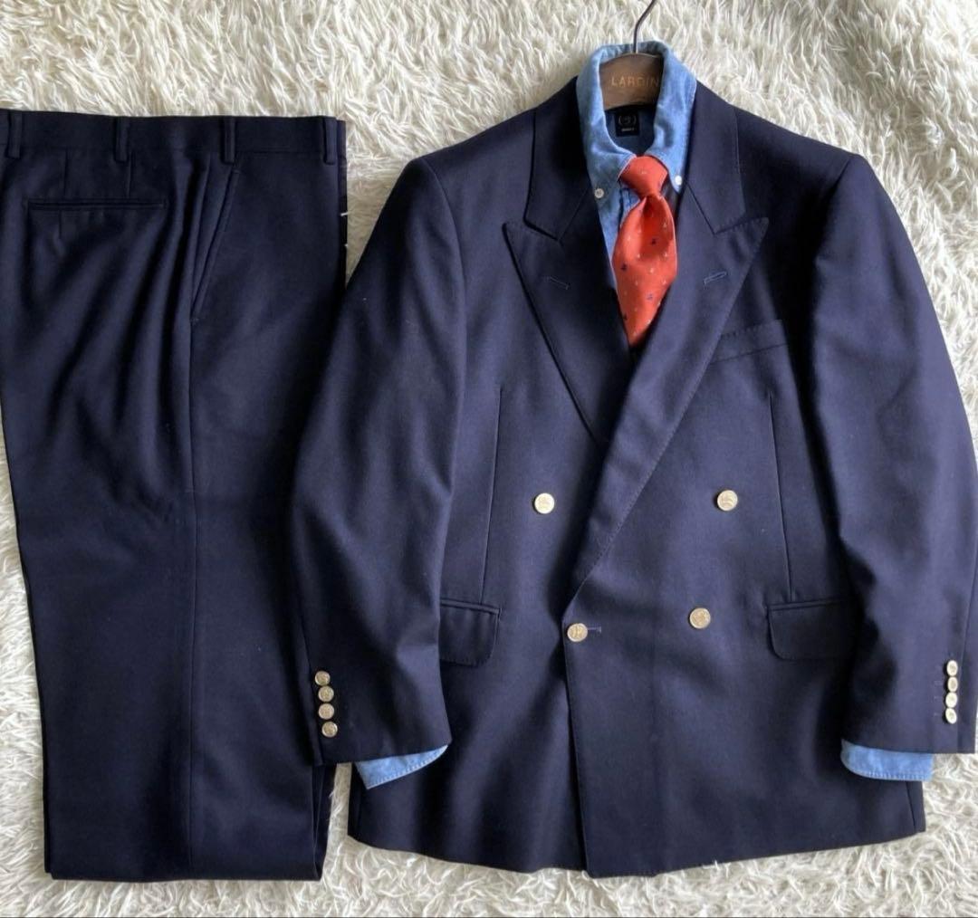 【超名品】ＢＢ５位　バーバリー　金ボタンダブルセットアップスーツ　ネイビー紺ブレ