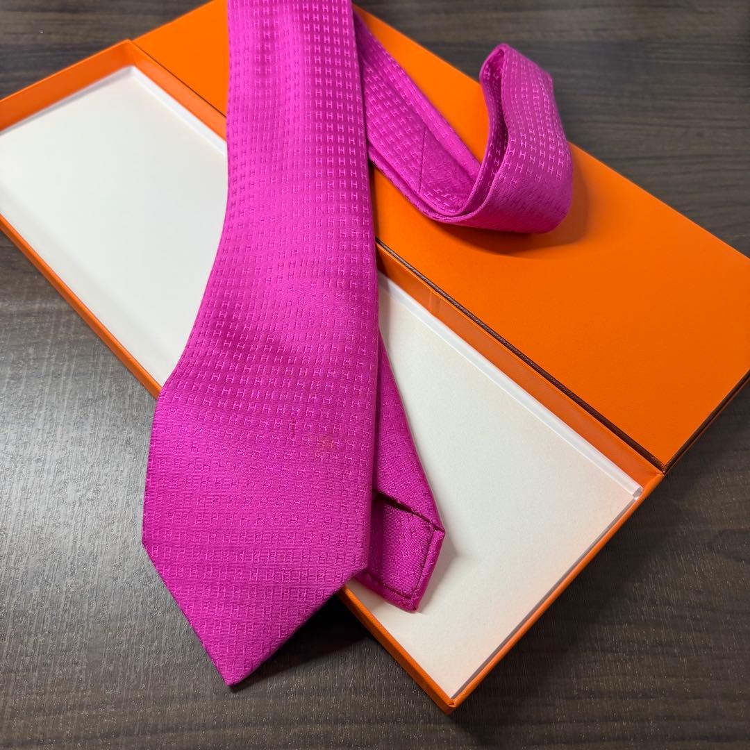 最高級 HERMES エルメス ファソネ H柄 ネクタイ フューシャピンク