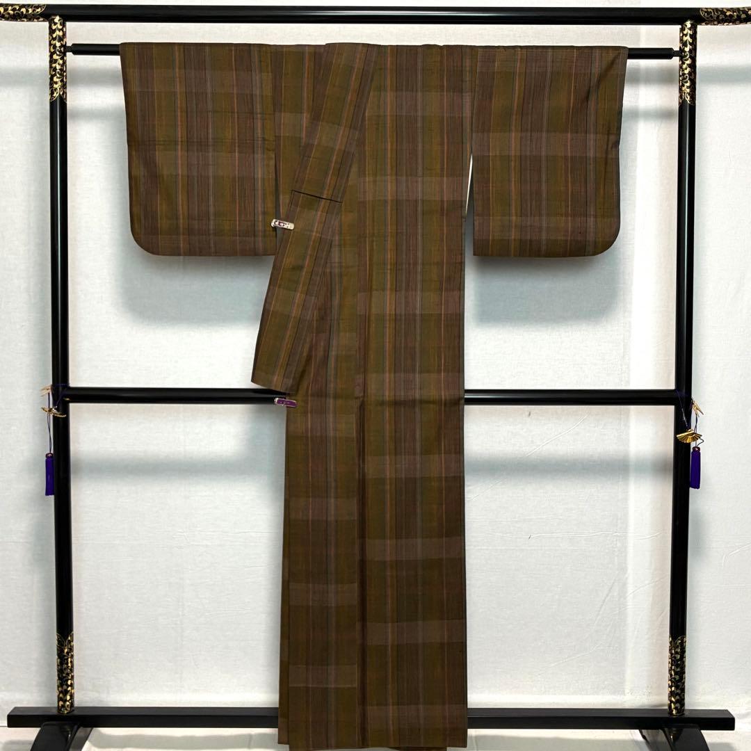 D153 郡上紬　格子柄　チェック　正絹　着物　袷　美品