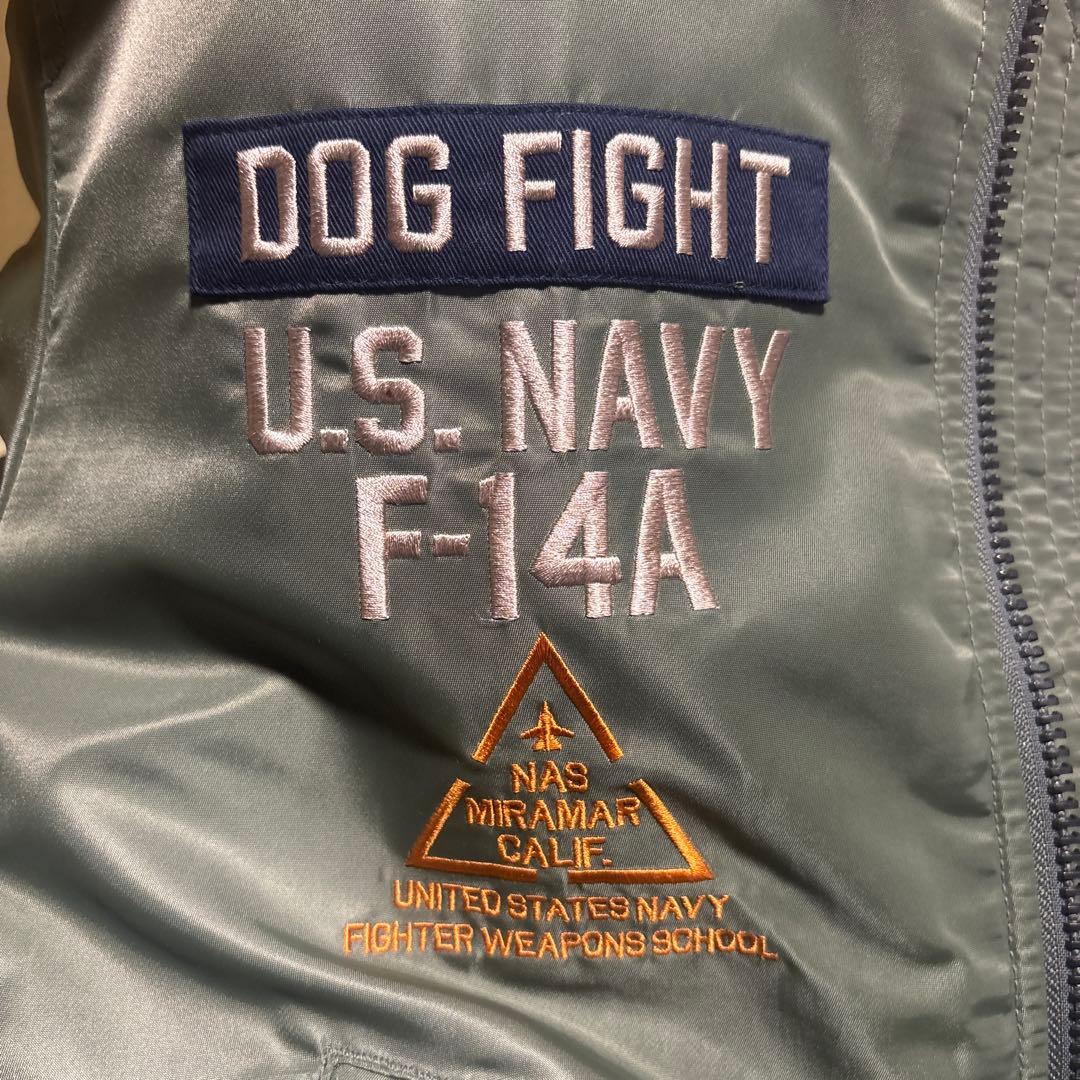 ジャケット・アウター AVIREX MA1 TOMCAT